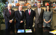 Insis4 firma un convenio con Fundal y el Club Baloncesto Alcobendas